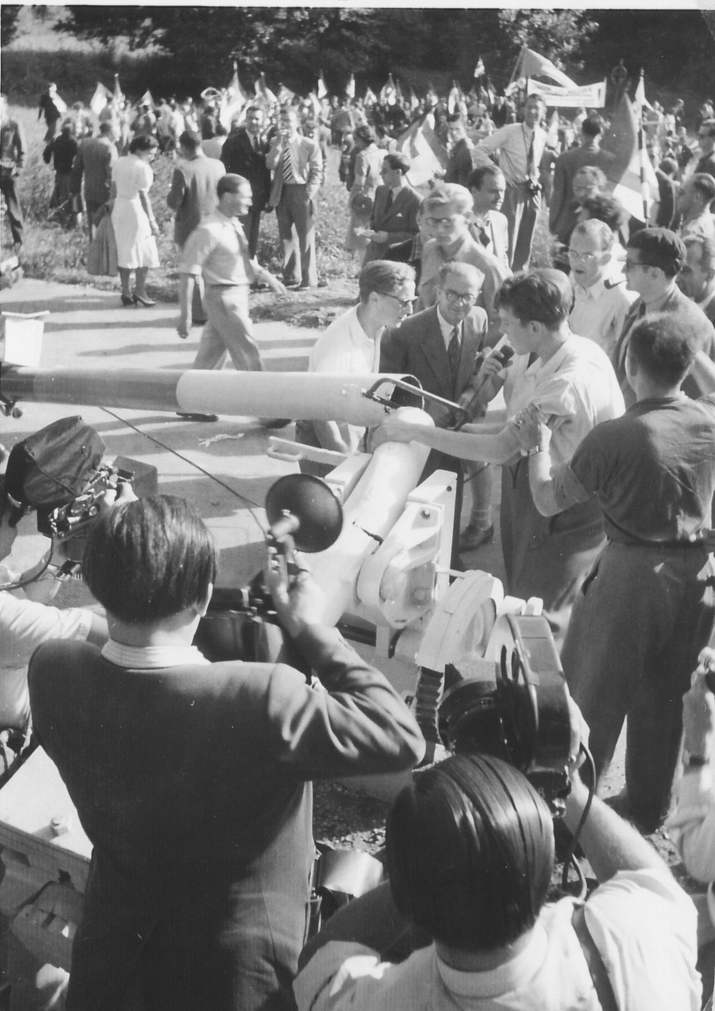 Zur Erinnerung an den Studentensturm in St. Germanshof: Gemeinsame Erklärung von JE France und JEF Deutschland für ein vereintes Europa